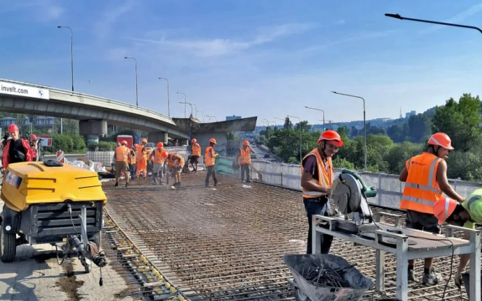 Poslední část opravy Barrandovského mostu začne na konci srpna