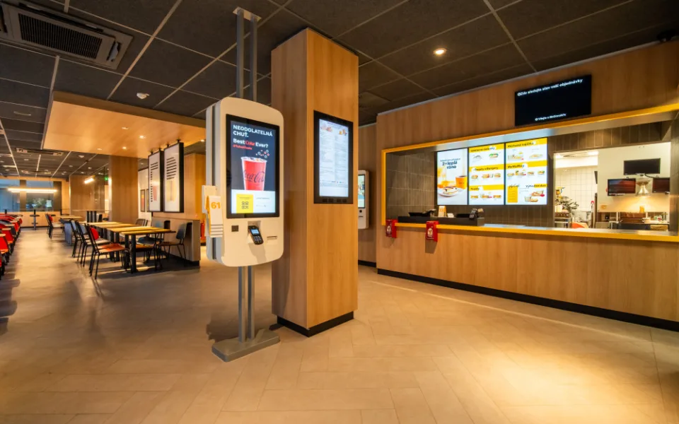 Pražské restaurace McDonald's prochází modernizací