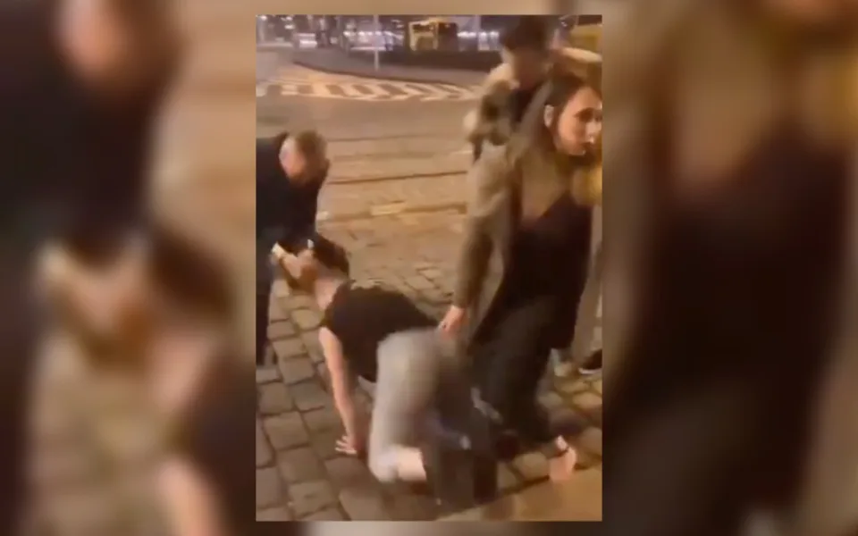 K napadení došlo před barem na Smíchově