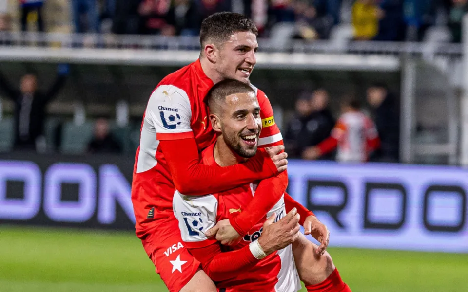 Slavie po duelu s Jabloncem zůstává jediným neporaženým týmem