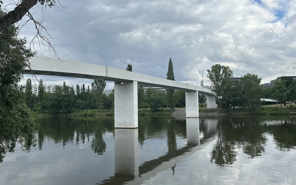 Štvanická lávka získala Národní cenu za architekturu.