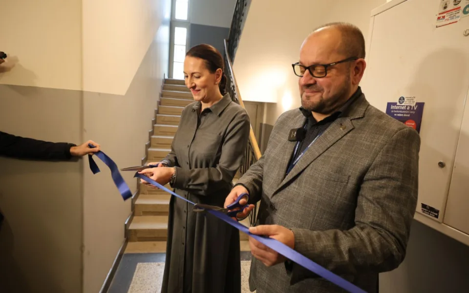 Alexandra Udženija a Roman Béla v prosinci 2024