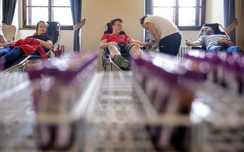 Sokolové při tradičním hromadném odběru darovali 28 litrů krve