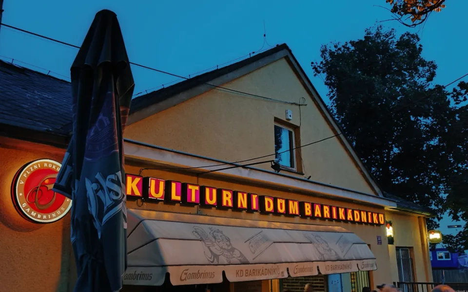 Praha 10 plánuje rekonstrukci kulturního domu Barikádníků