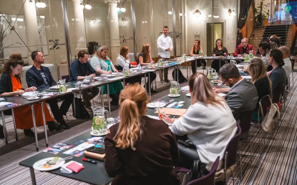 Networking. Všichni o něm mluví, ale nikdo neví, co to je