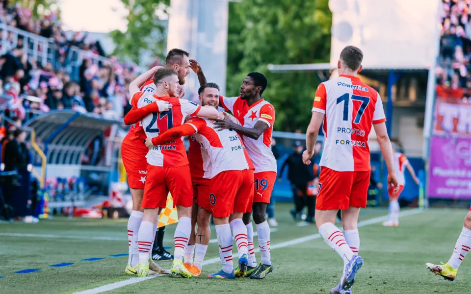 Slavia si výhrou 5:0 v Olomouci pojistila titul