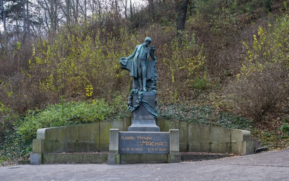 Oprava sochy vyšla na čtvrt milionu.