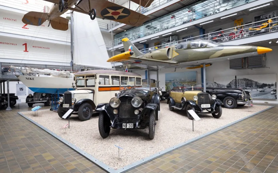 Národní technické muzeum vystavilo historické pragovky ze sbírky Emila Příhody