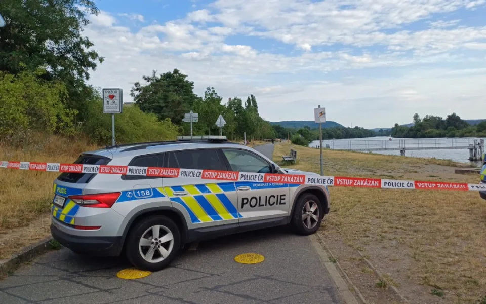 Policie uzavřela cyklostezku v Praze 4.