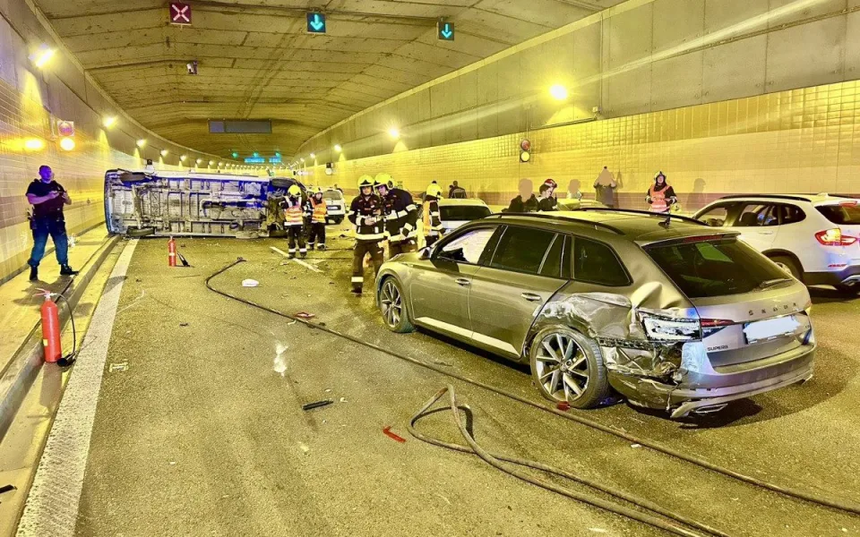Dopravní nehoda tunel Blanka