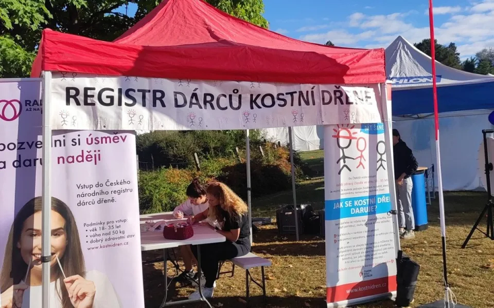 Do registrů dárců dřeně letos přibylo přes 31 tisíc lidí, loni přibližně 13 tisíc