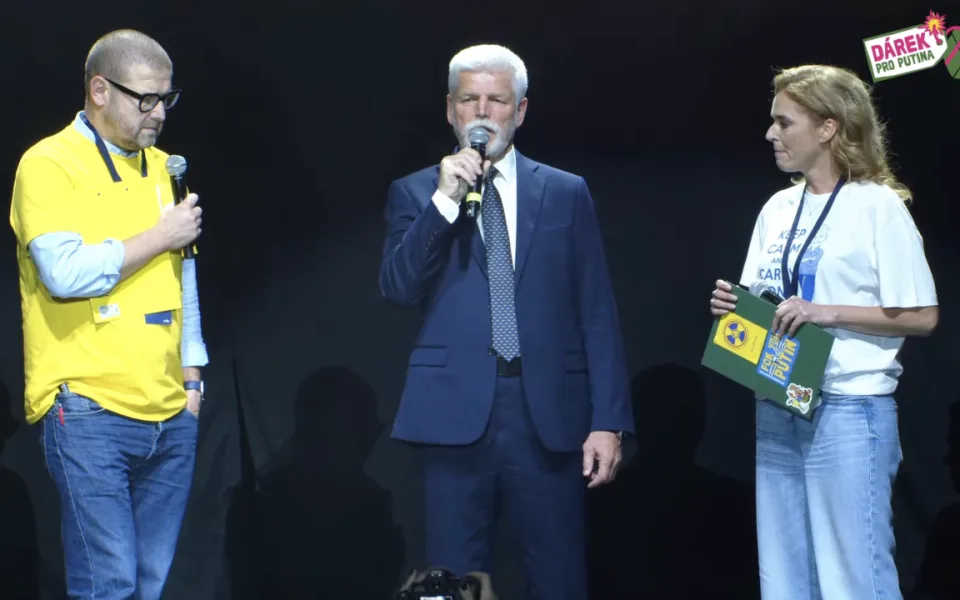 Lidé ve Foru Karlín zavzpomínali na Danu Drábovou, přišel i prezident Pavel