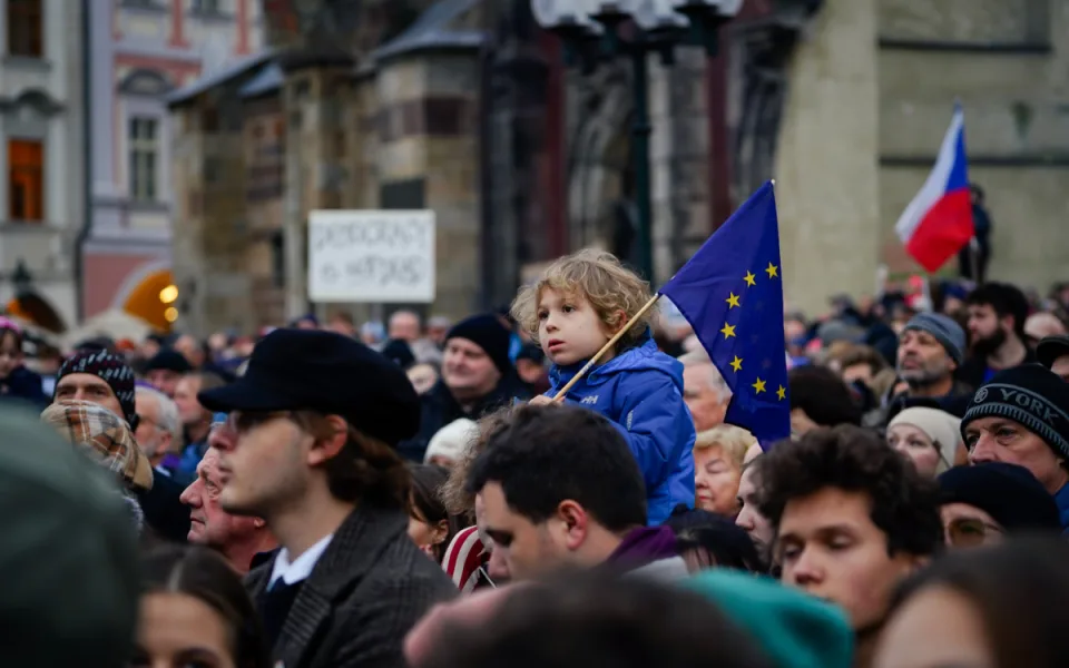 FOTO: Na protivládní demonstraci Milionu chvilek dorazily na Staromák tisíce lidí