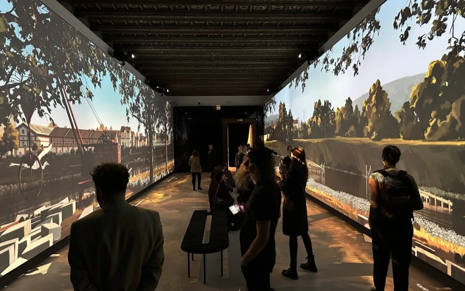 Živé obrazy a projížďka po Vltavě. Muzeum Prahy představí město digitální cestou