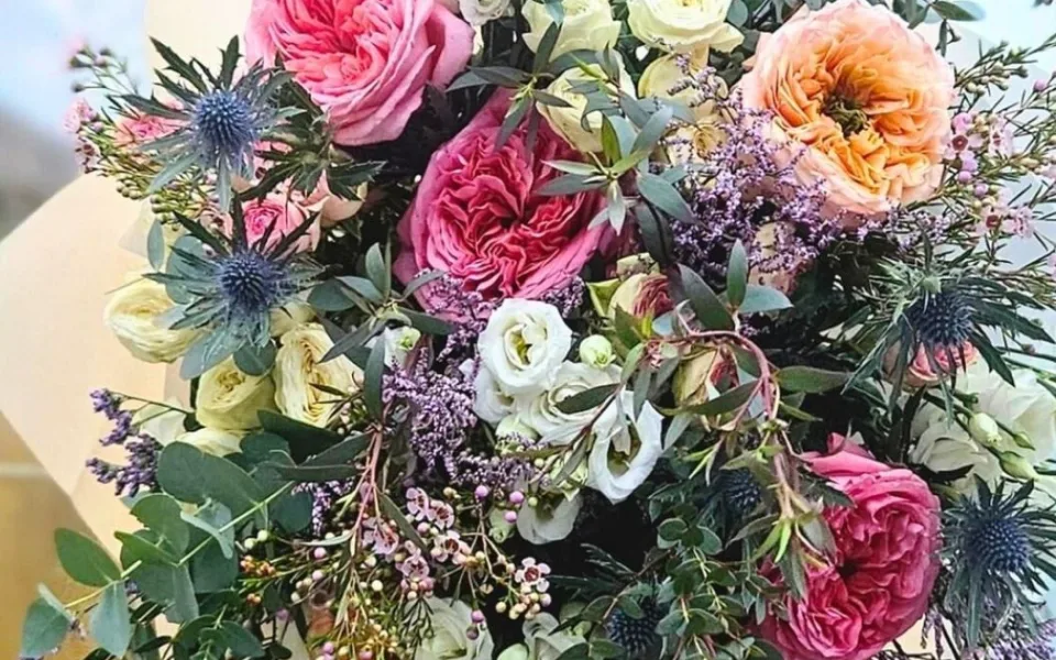 „Zombie“ trik floristů: Jak vzkřísit povadlé růže za 30 minut?