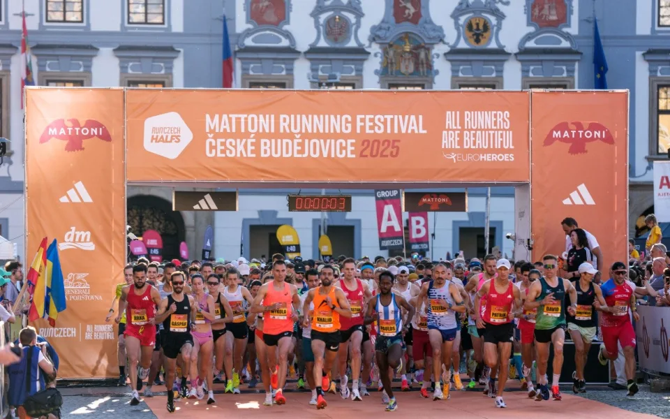 Závod, kde byl vítěz každý. Běhej lesy v Brdech prověřilo běžce v horkém počasí.