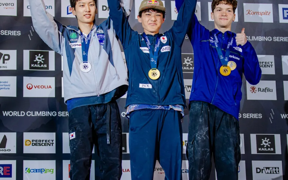 Bouldering na Štvanici vyhráli Anraku a Sandersová, Mokroluský skončil třináctý