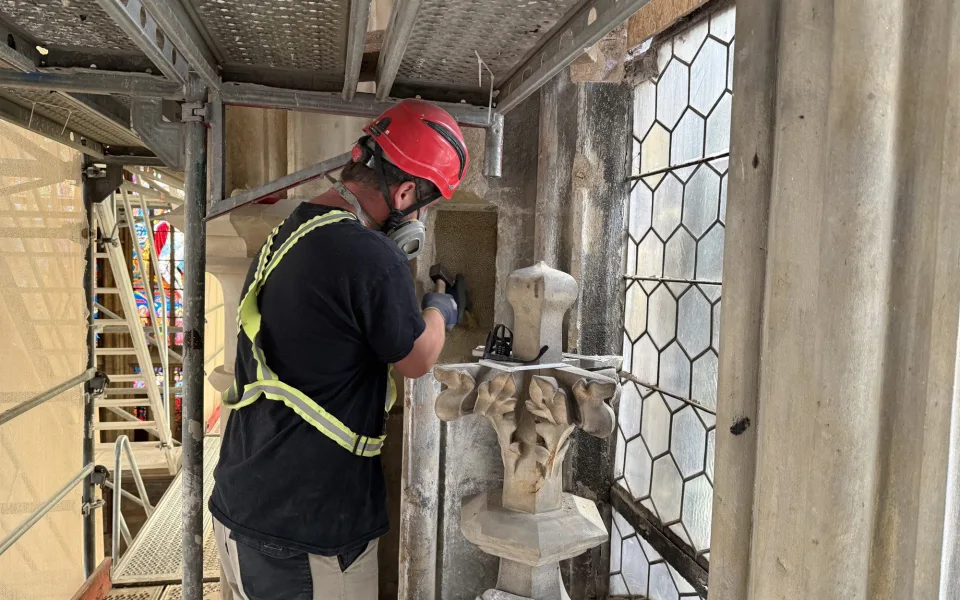 Přežila pruské ostřelování. Restaurátoři obnoví 650 let starou část katedrály svatého Víta
