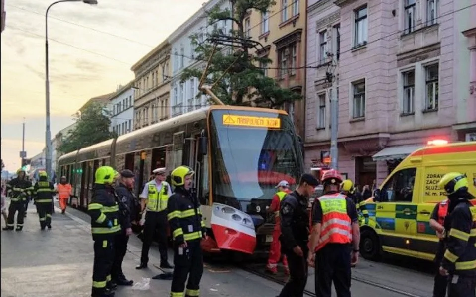 Oba muži jsou zranění.