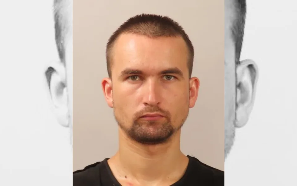 Osmadvacetiletý muž se obnažoval před dětmi. Policie pátrá po svědcích