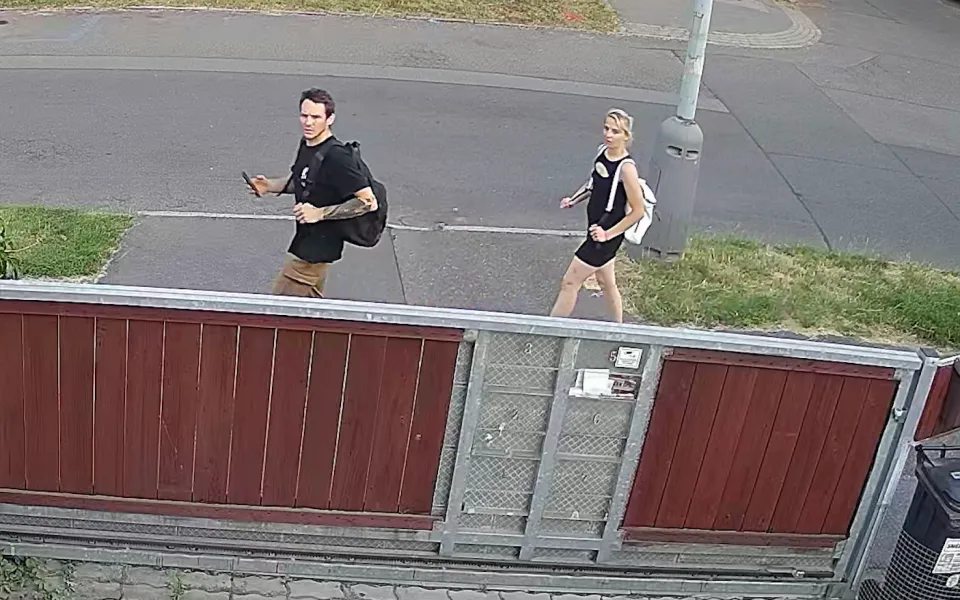 Neznáte je?