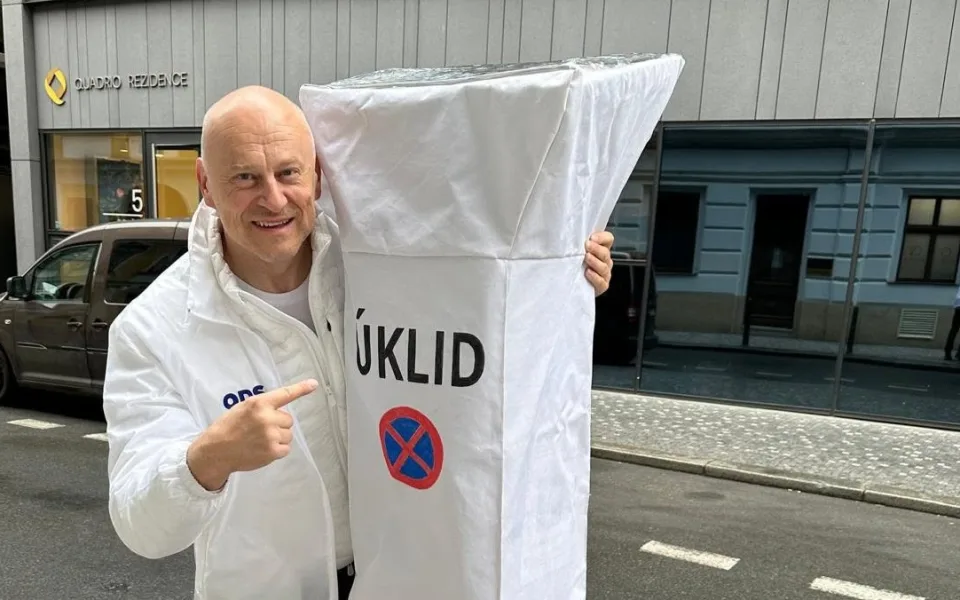 Stáhněte Dvořáka z kandidátky v Praze 1, požaduje vedení ODS. Nevysvětlil otázky kolem svého majetku