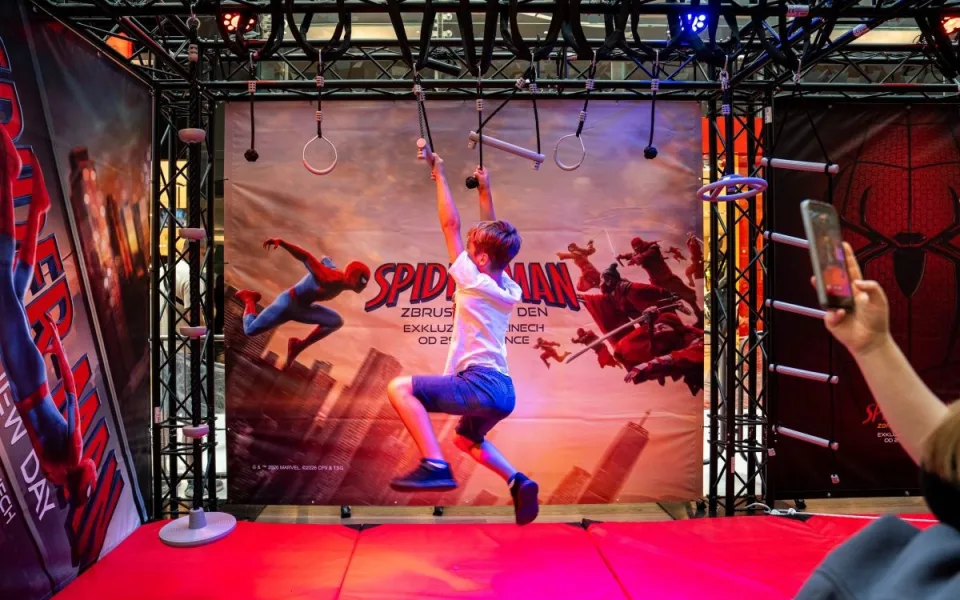 Westfield Černý Most zve na zábavnou Spider-Man zónu i setkání s Adamem Mišíkem