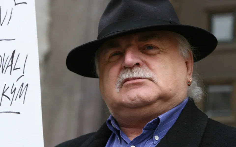 Milan Knížák